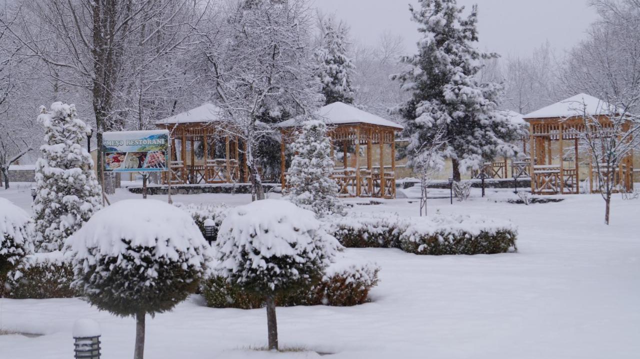 Gabala Yeddi Gozel Hotel מראה חיצוני תמונה