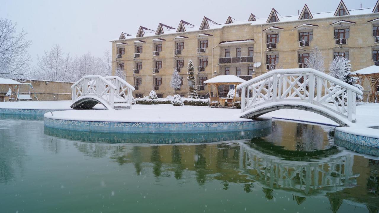 Gabala Yeddi Gozel Hotel מראה חיצוני תמונה