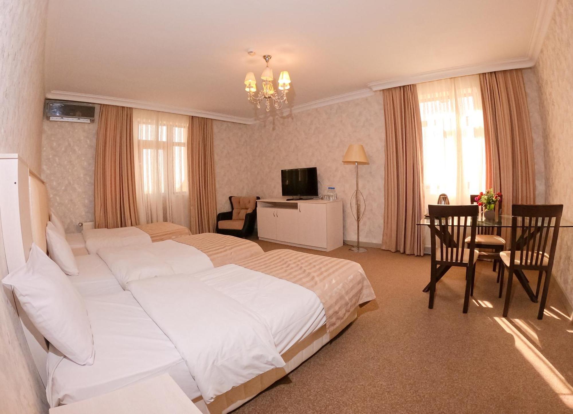 Gabala Yeddi Gozel Hotel מראה חיצוני תמונה
