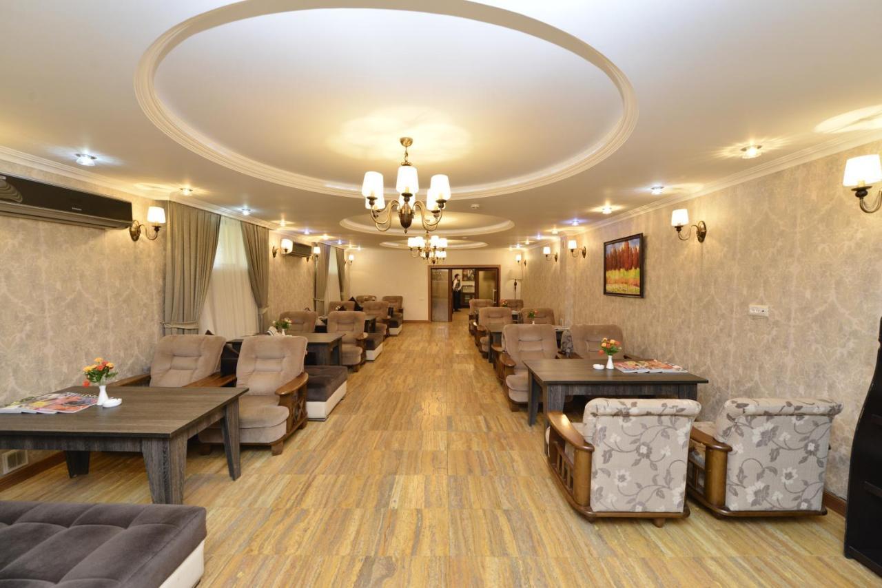 Gabala Yeddi Gozel Hotel מראה חיצוני תמונה