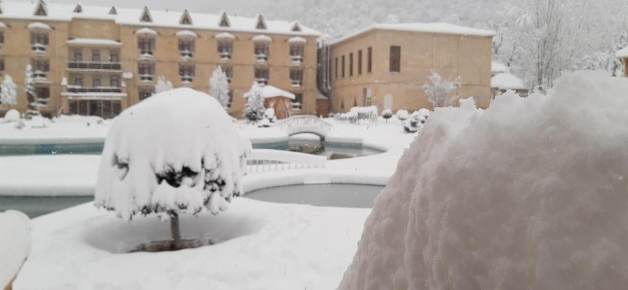 Gabala Yeddi Gozel Hotel מראה חיצוני תמונה